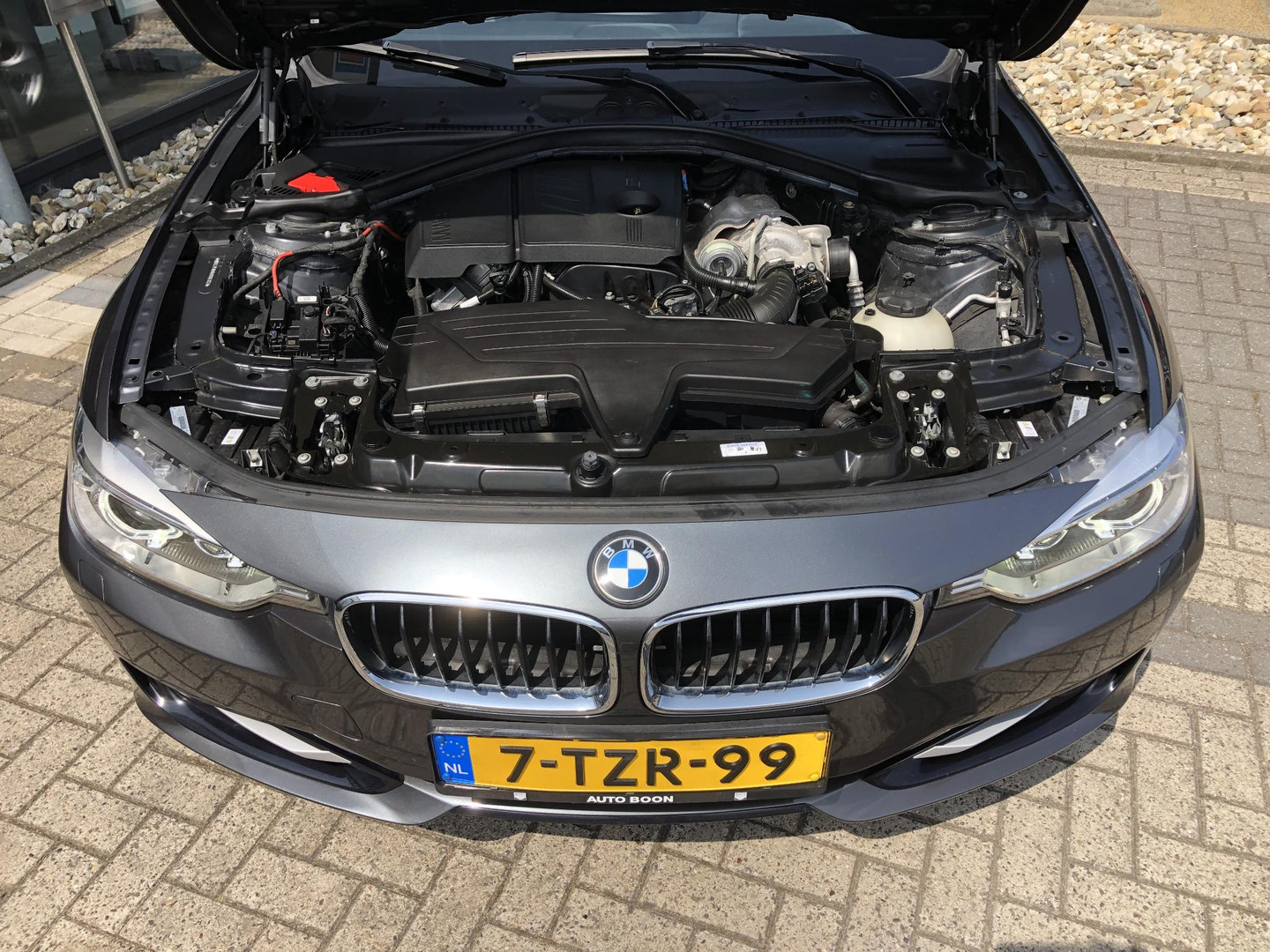 BMW