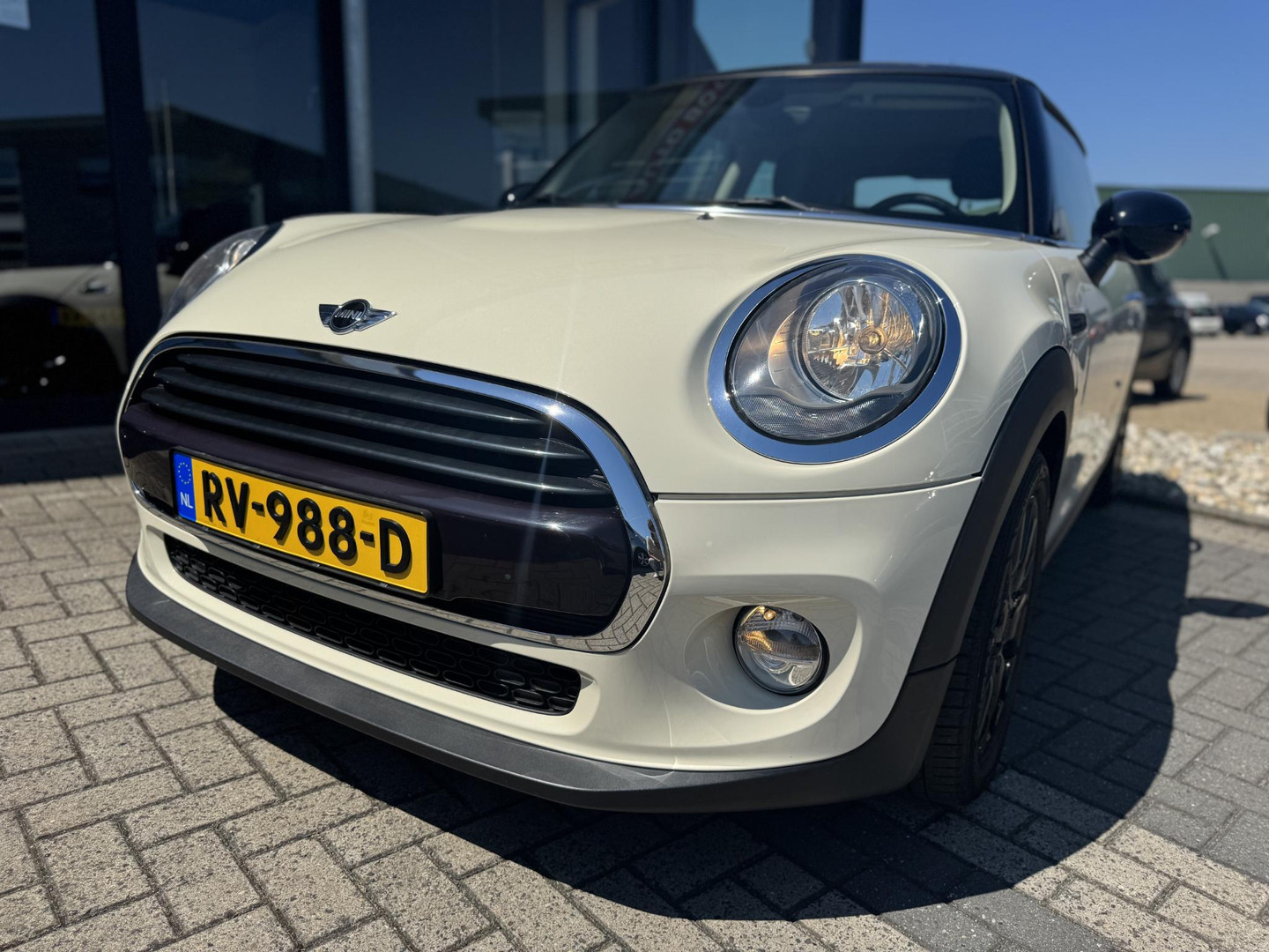 MINI