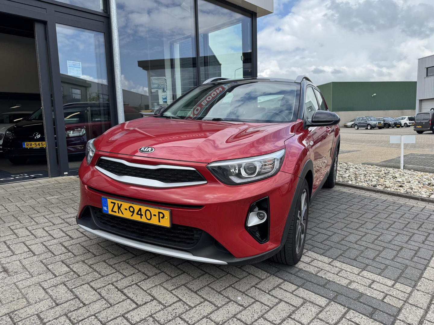 Kia