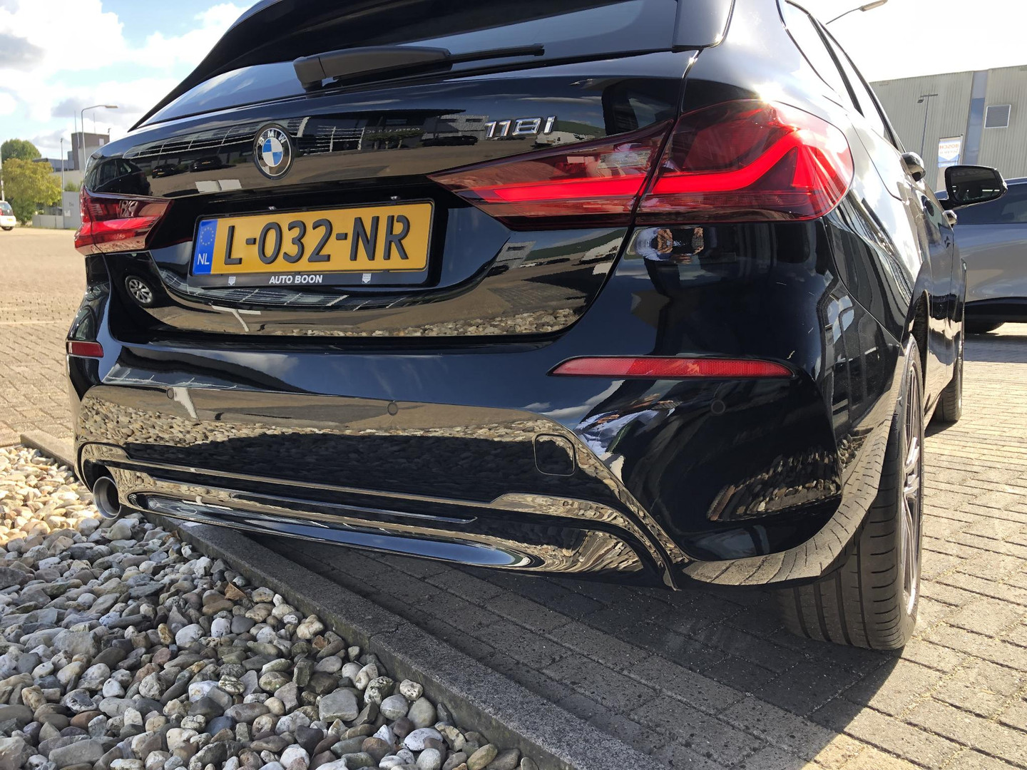 BMW