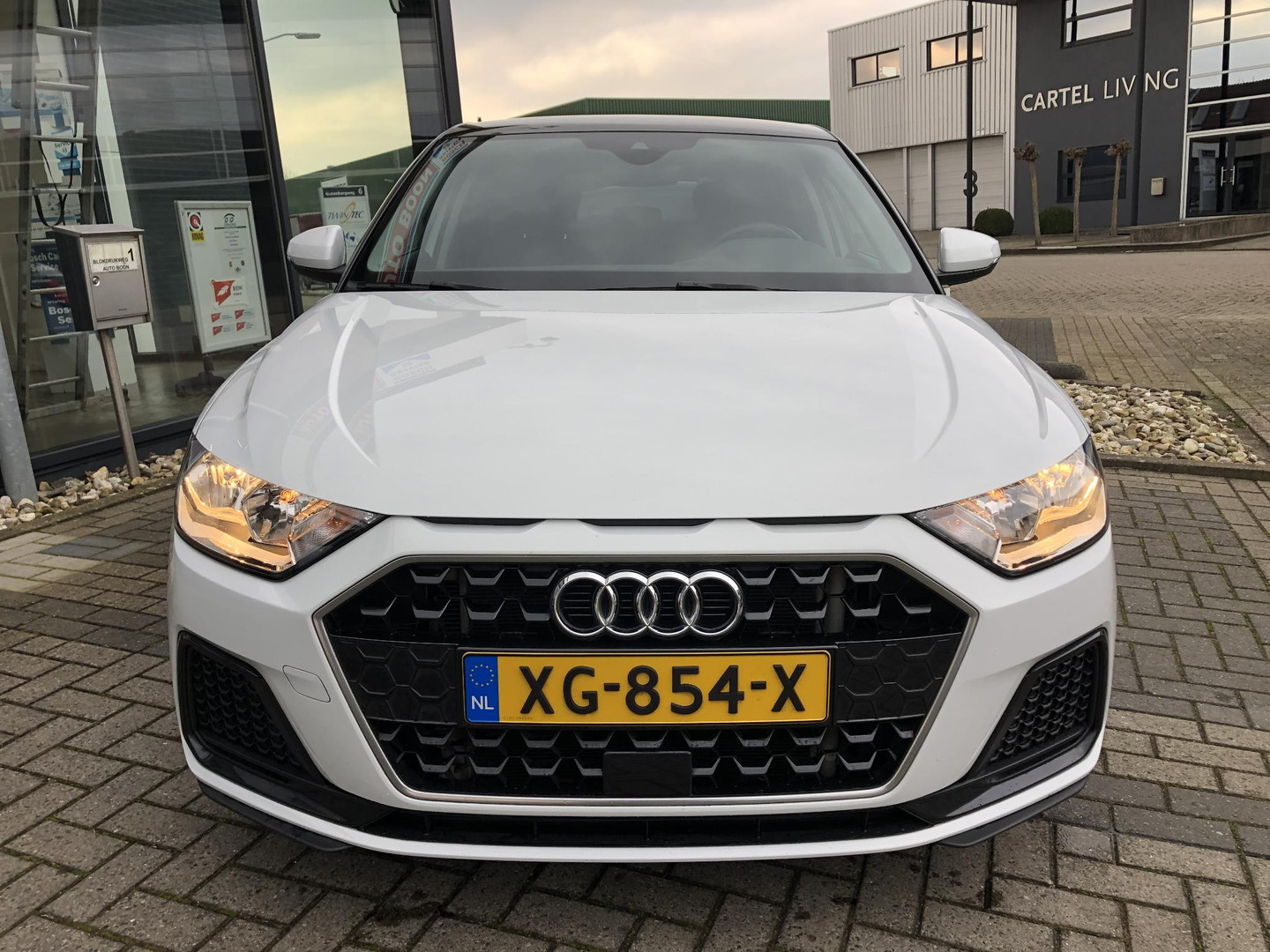 Audi