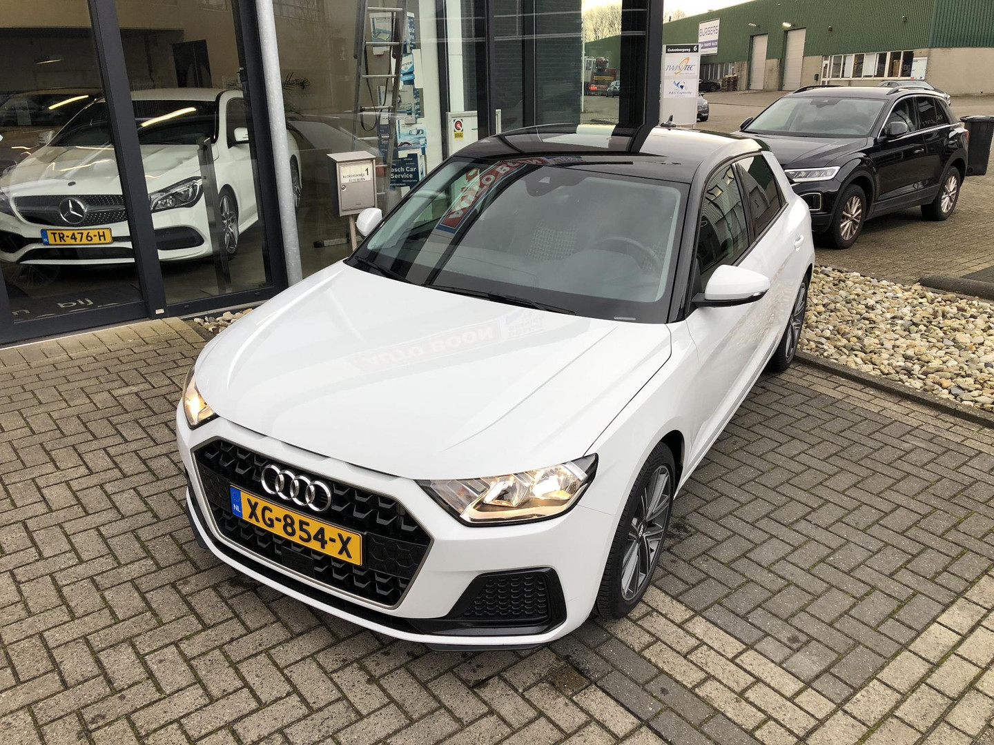 Audi