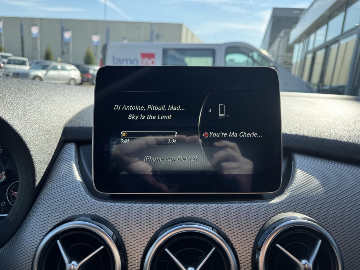 Mercedes-Benz