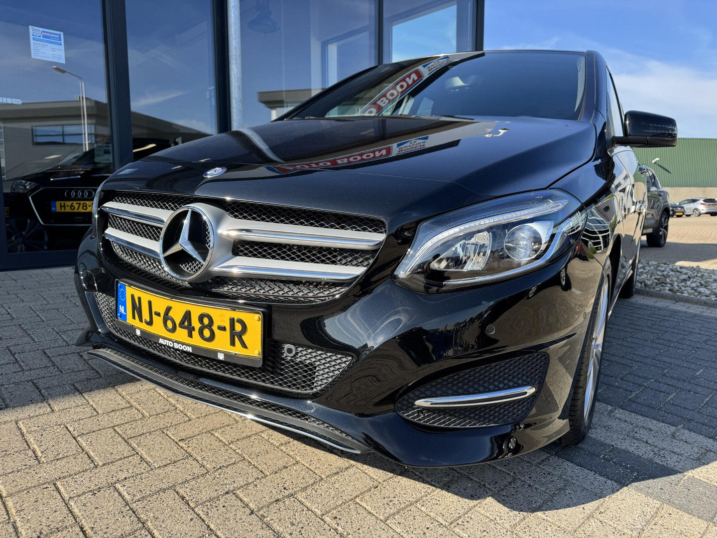 Mercedes-Benz