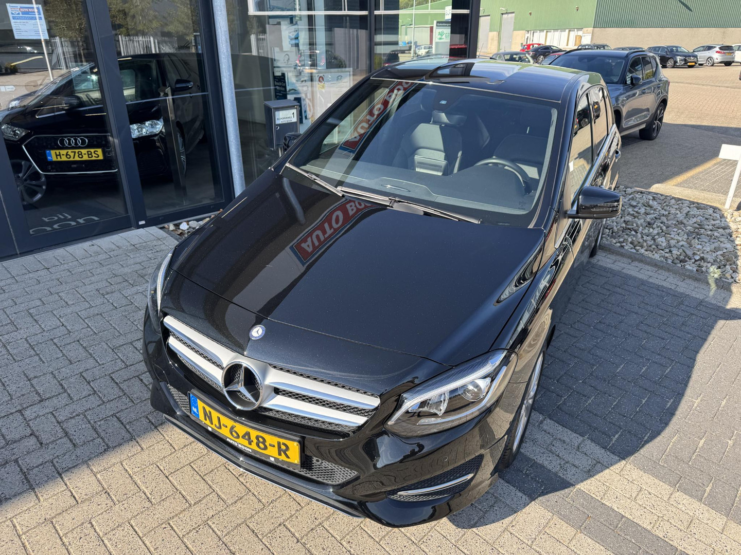 Mercedes-Benz