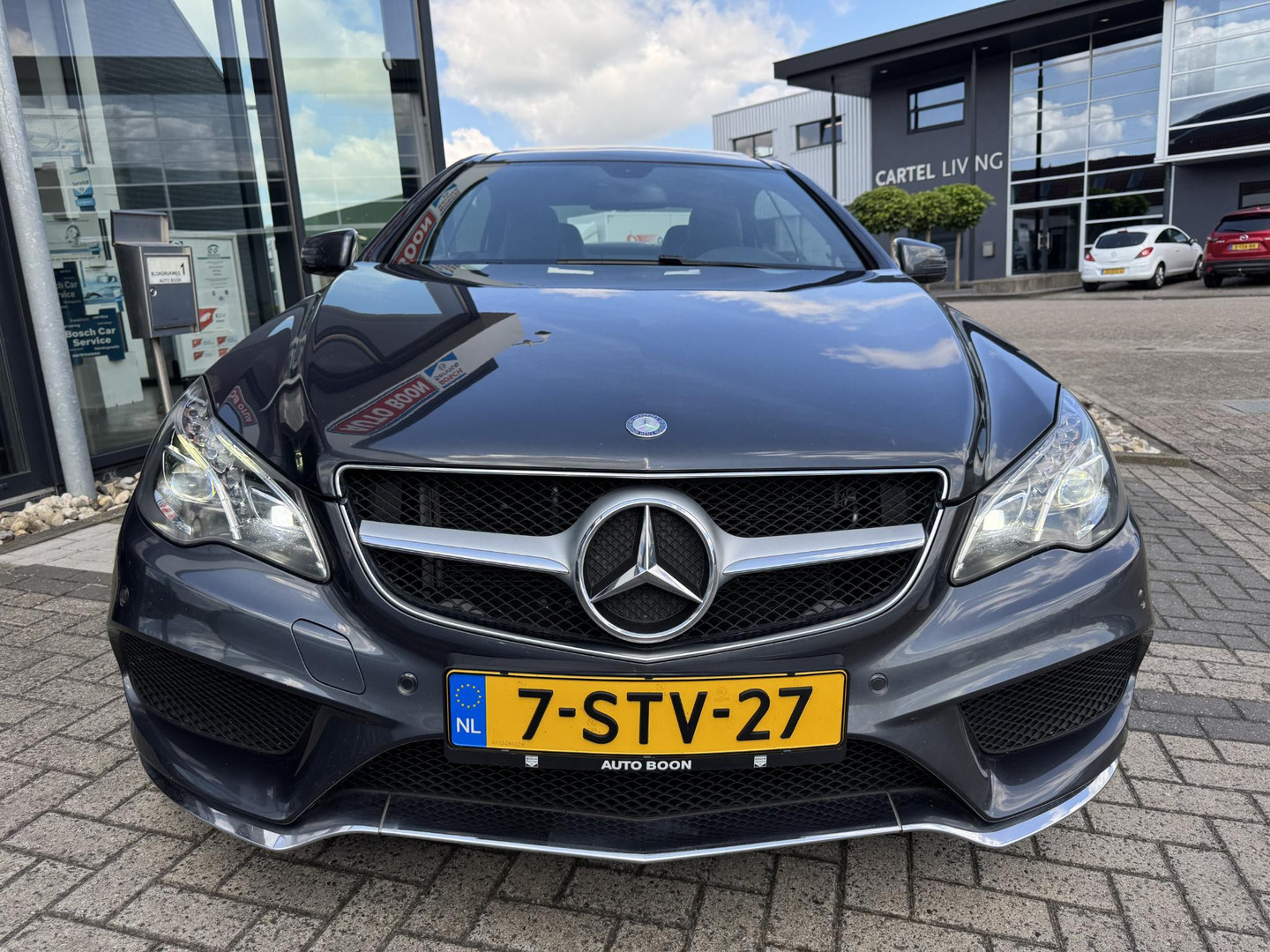 Mercedes-Benz
