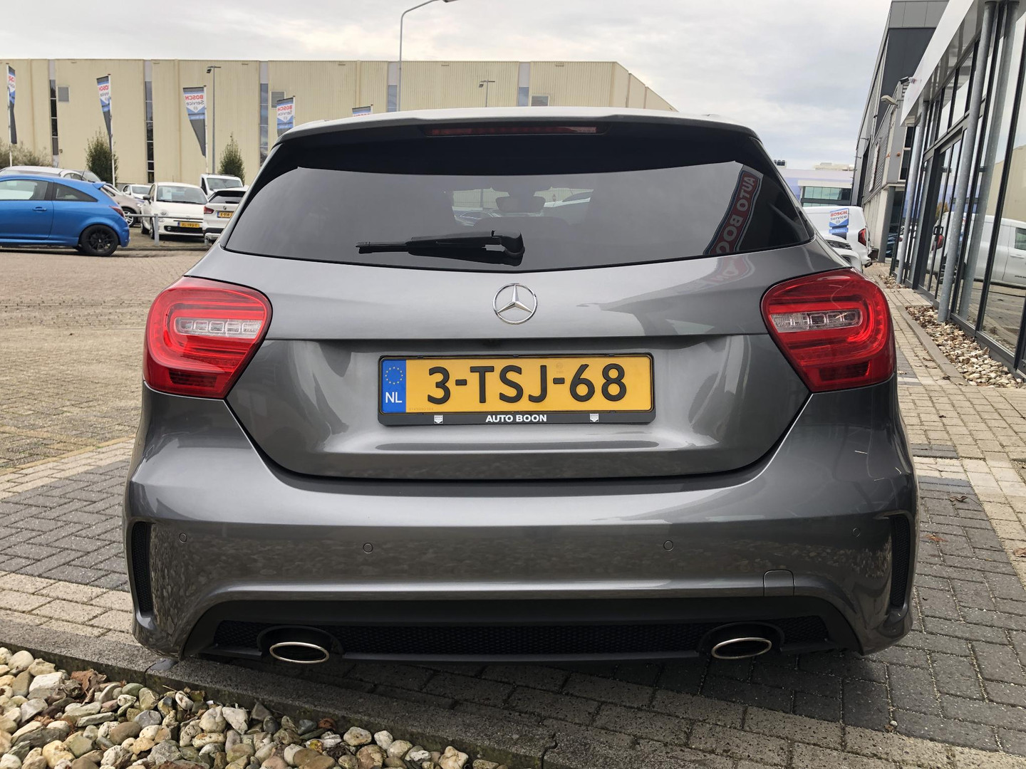 Mercedes-Benz Mercedes-Benz