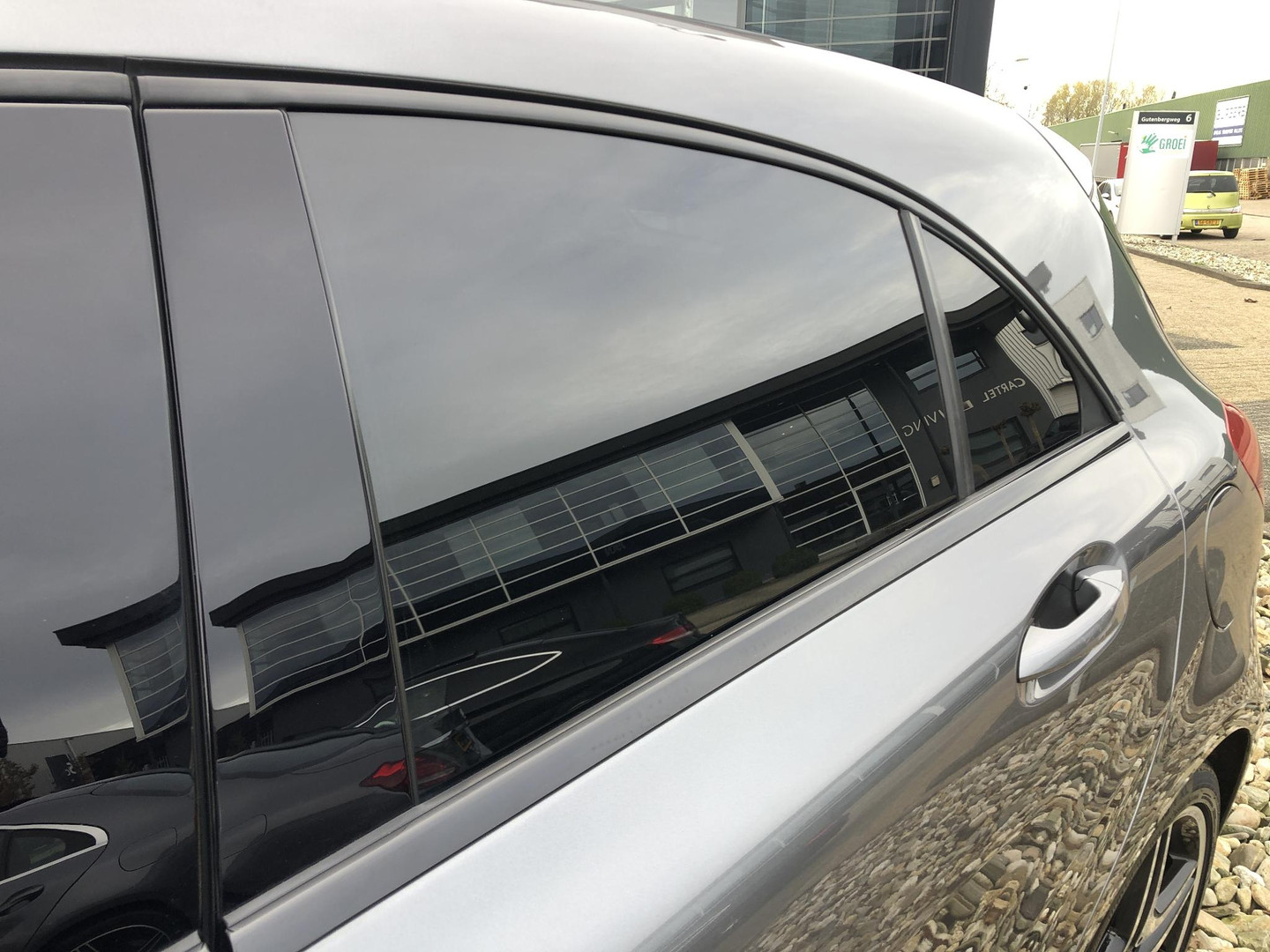 Mercedes-Benz Mercedes-Benz