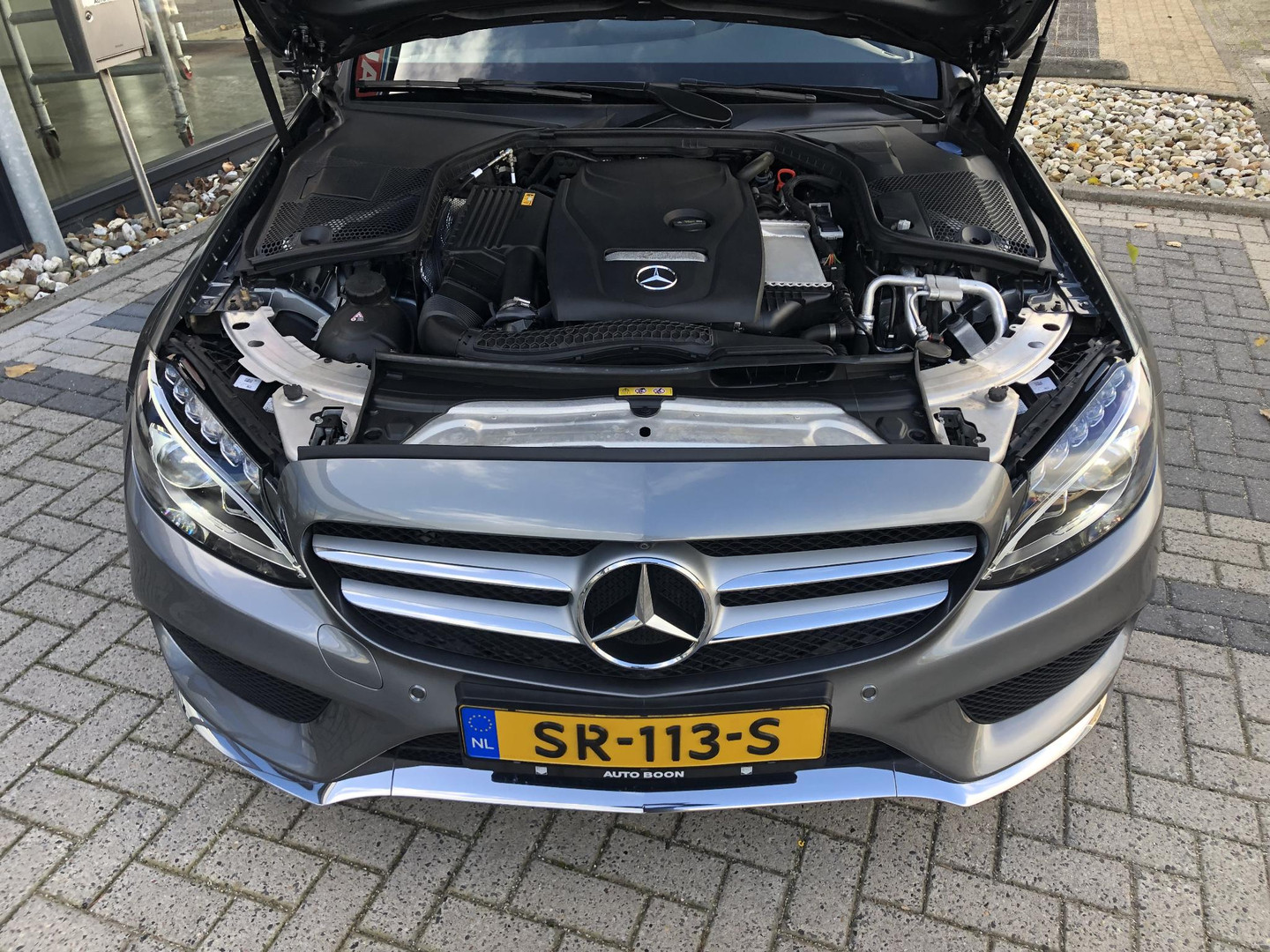 Mercedes-Benz
