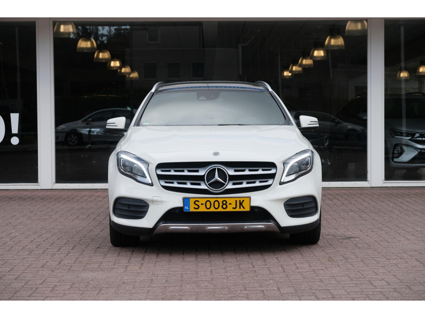 Mercedes-Benz