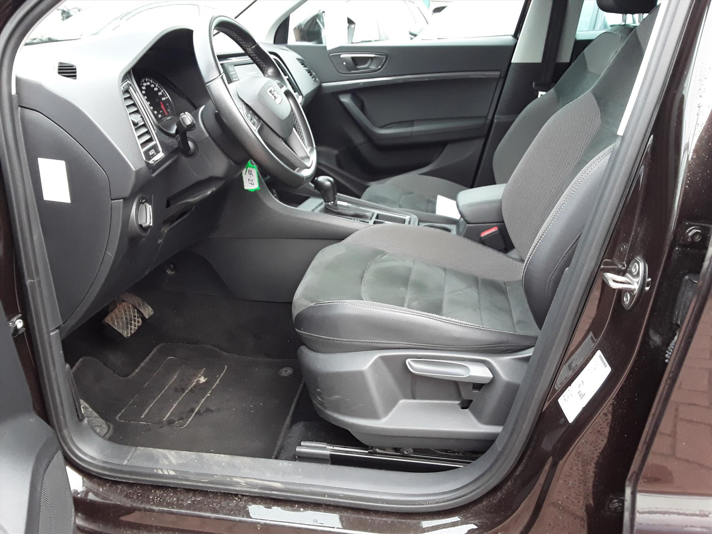SEAT
