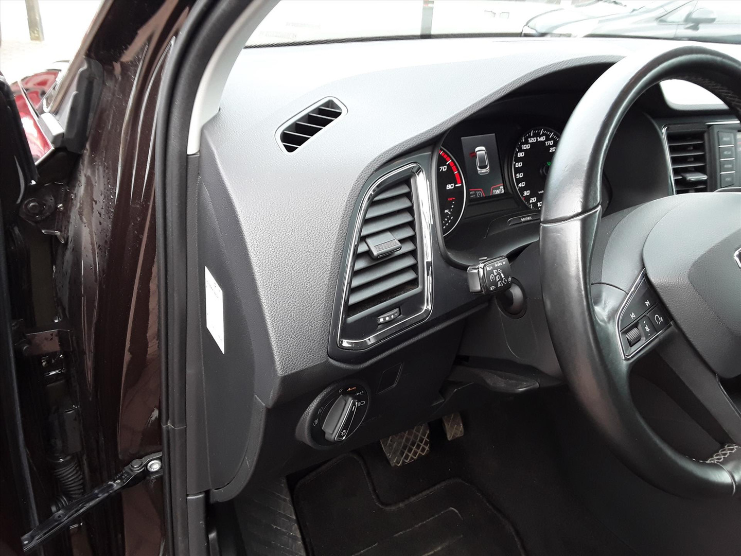 SEAT