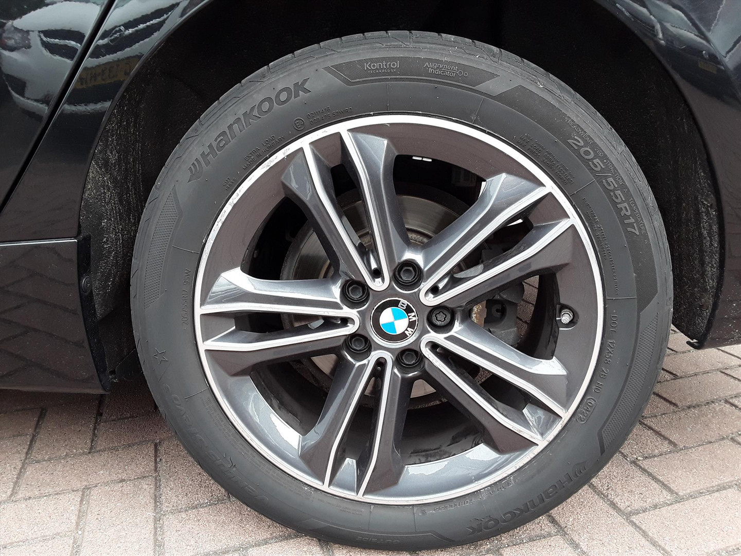 BMW BMW