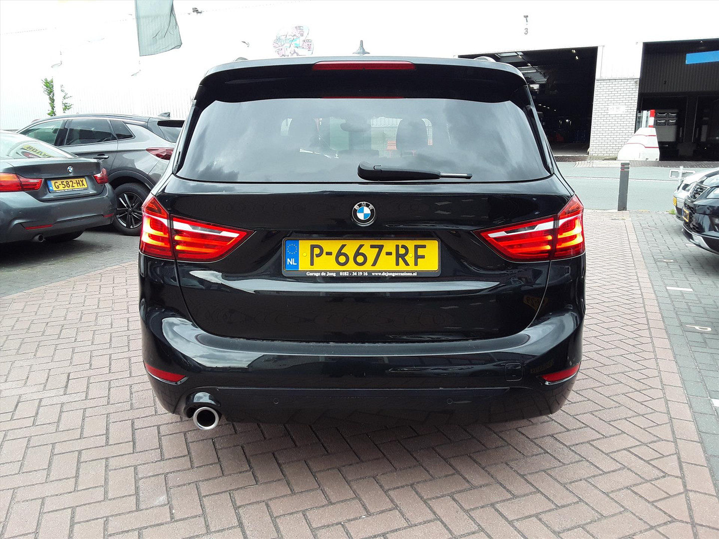 BMW BMW