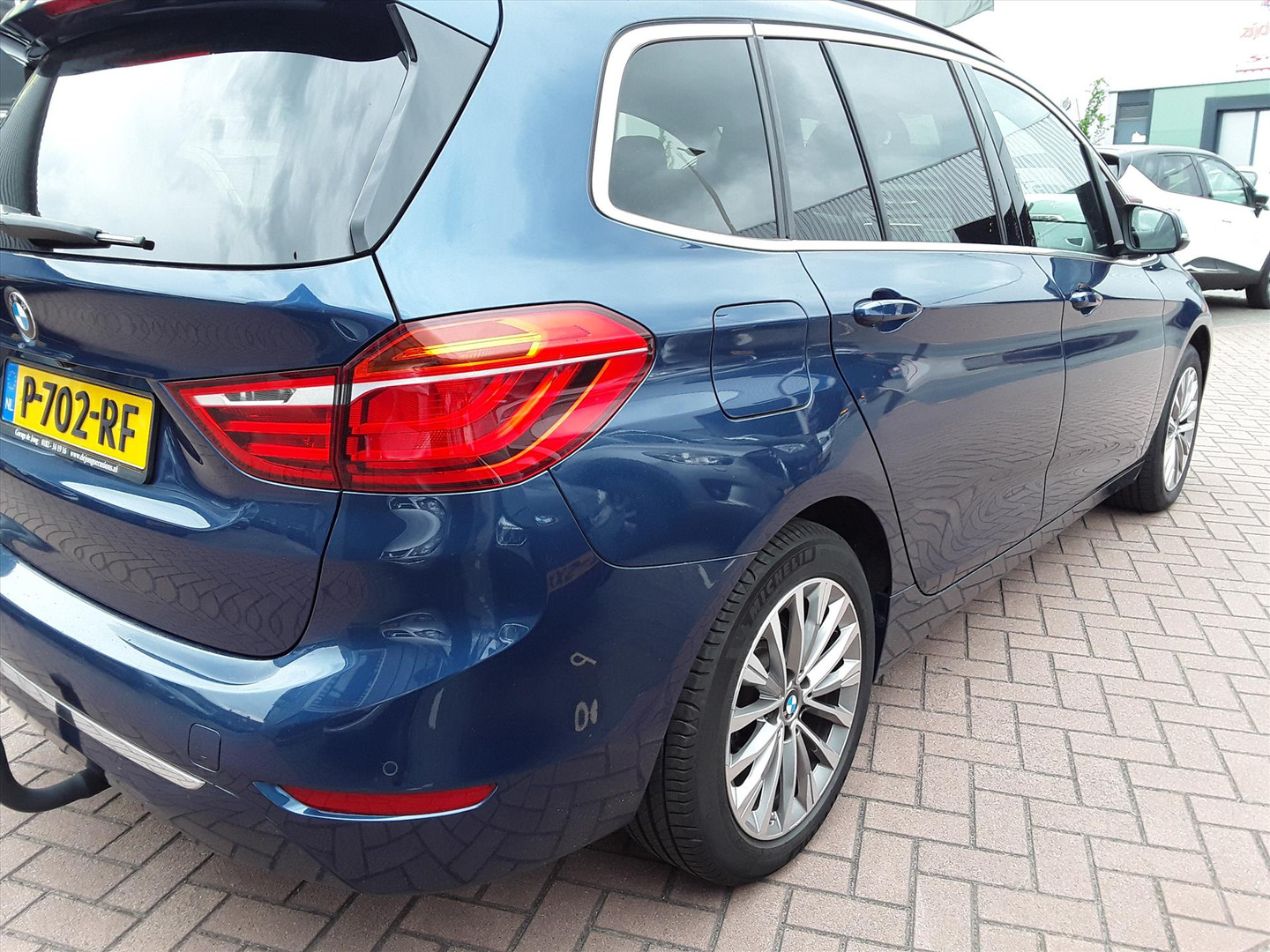 BMW BMW