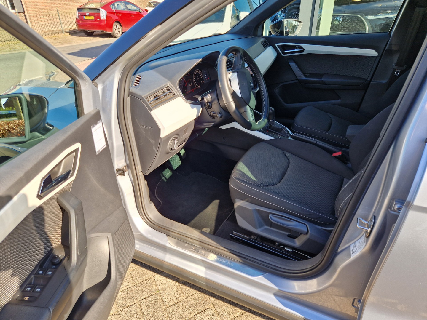 SEAT