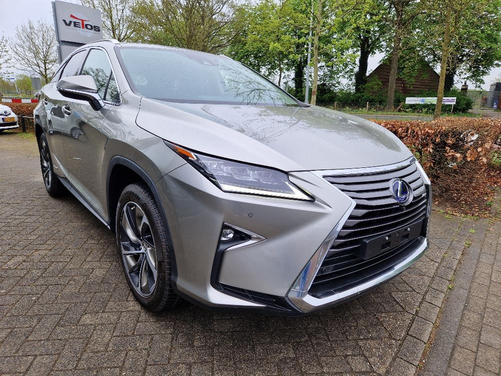 Lexus