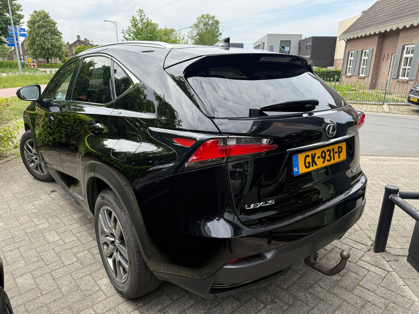 Lexus