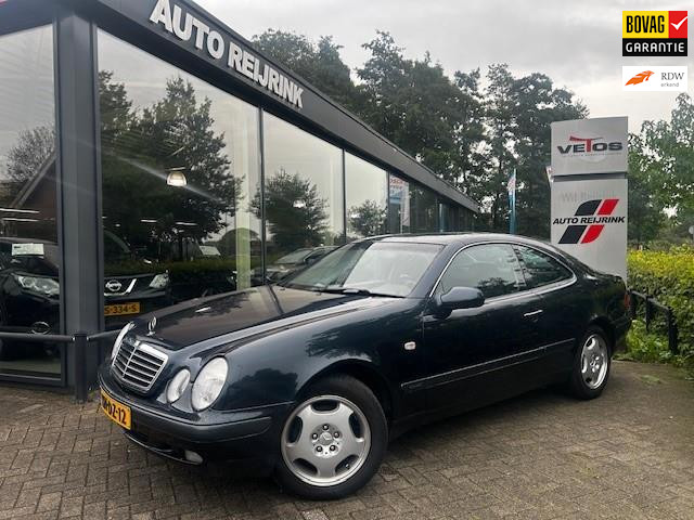 Mercedes-Benz Mercedes-Benz