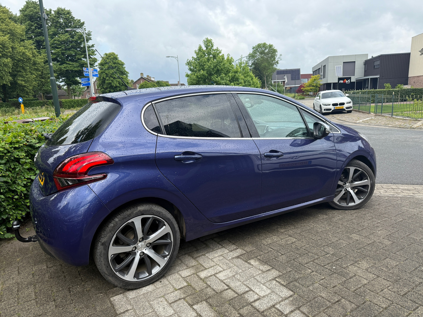Peugeot Peugeot