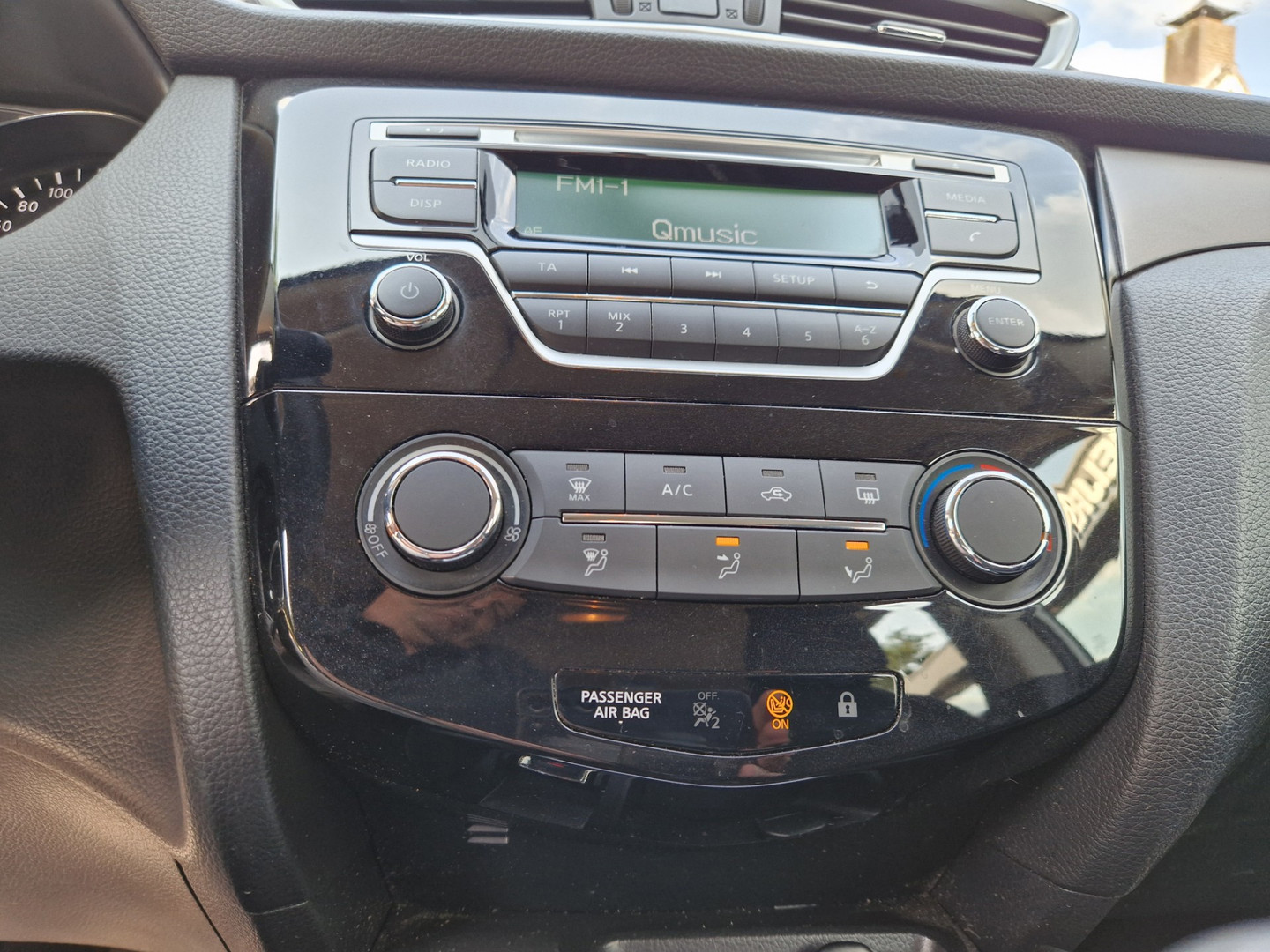 Nissan Nissan