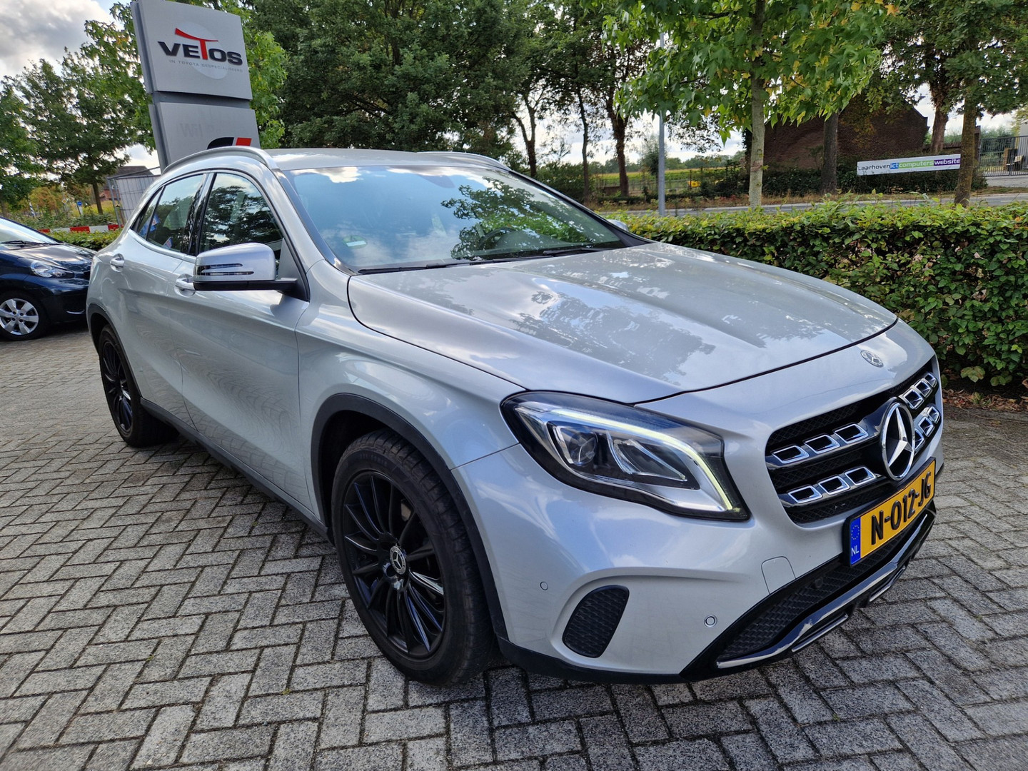 Mercedes-Benz