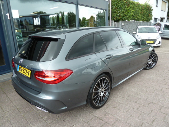 Mercedes-Benz Mercedes-Benz