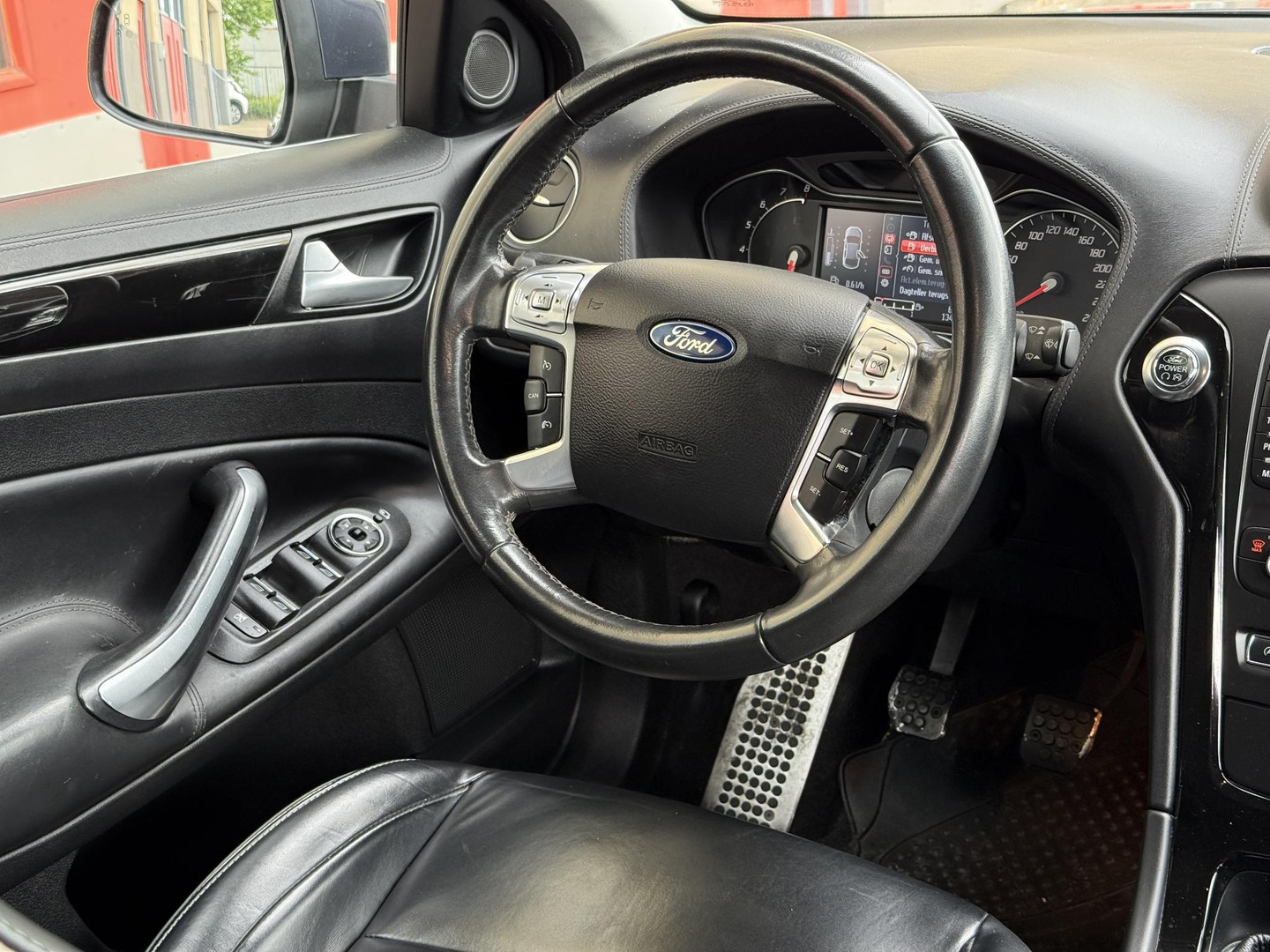 Ford Ford