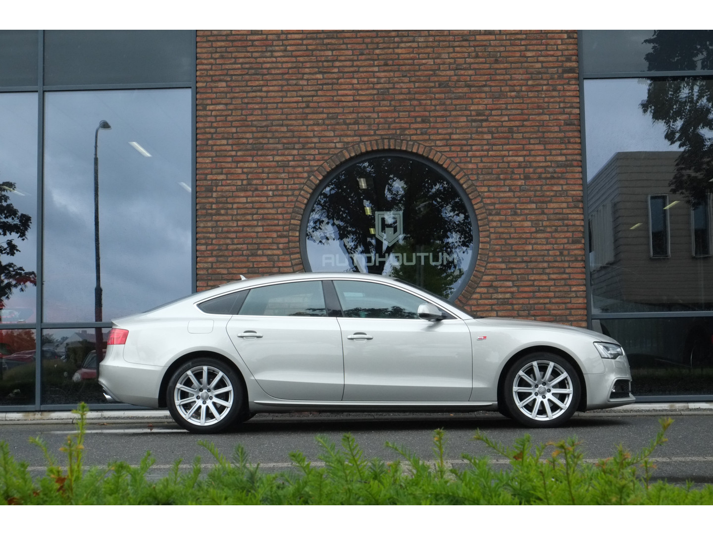 Audi Audi