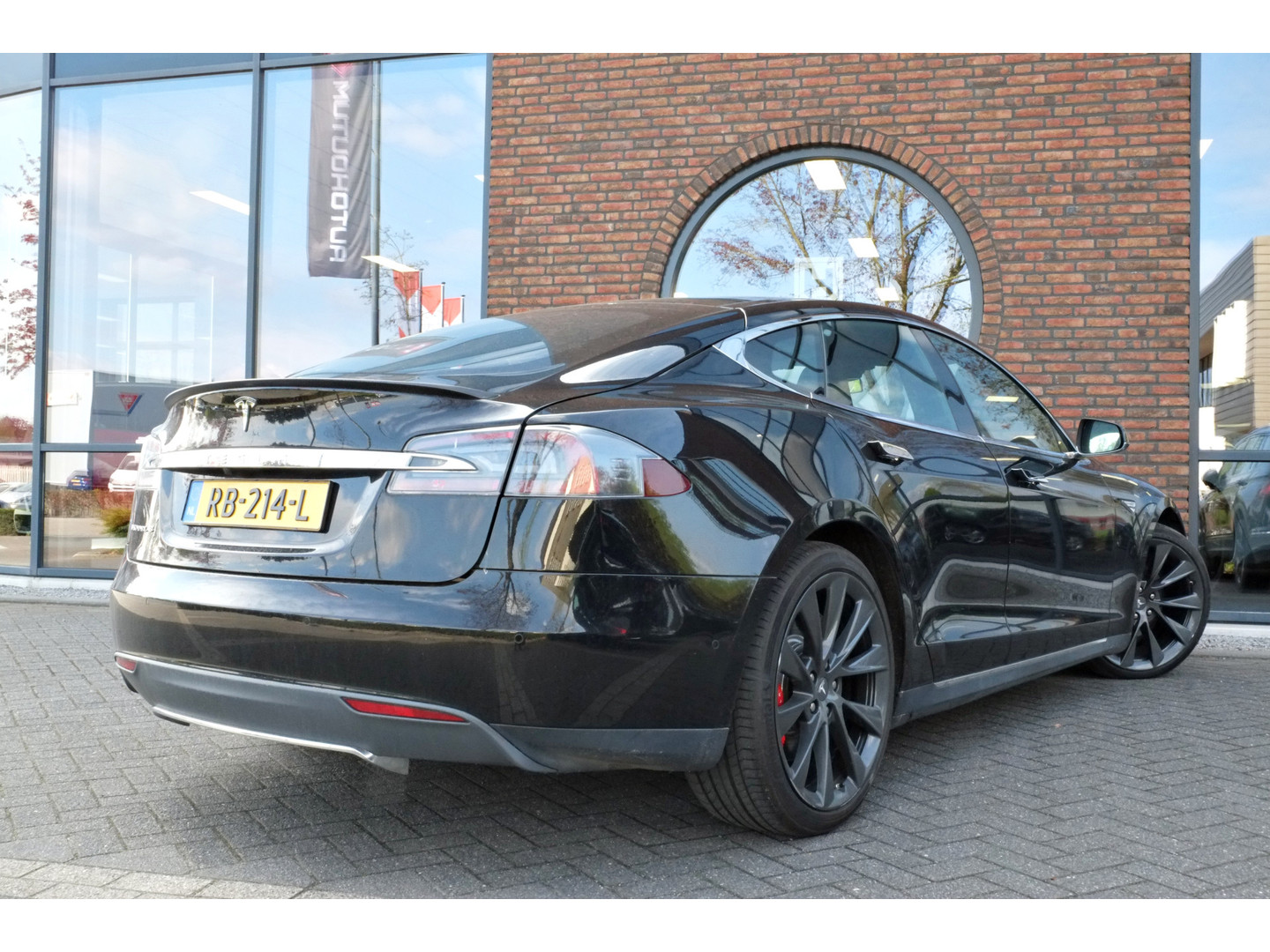 Tesla
