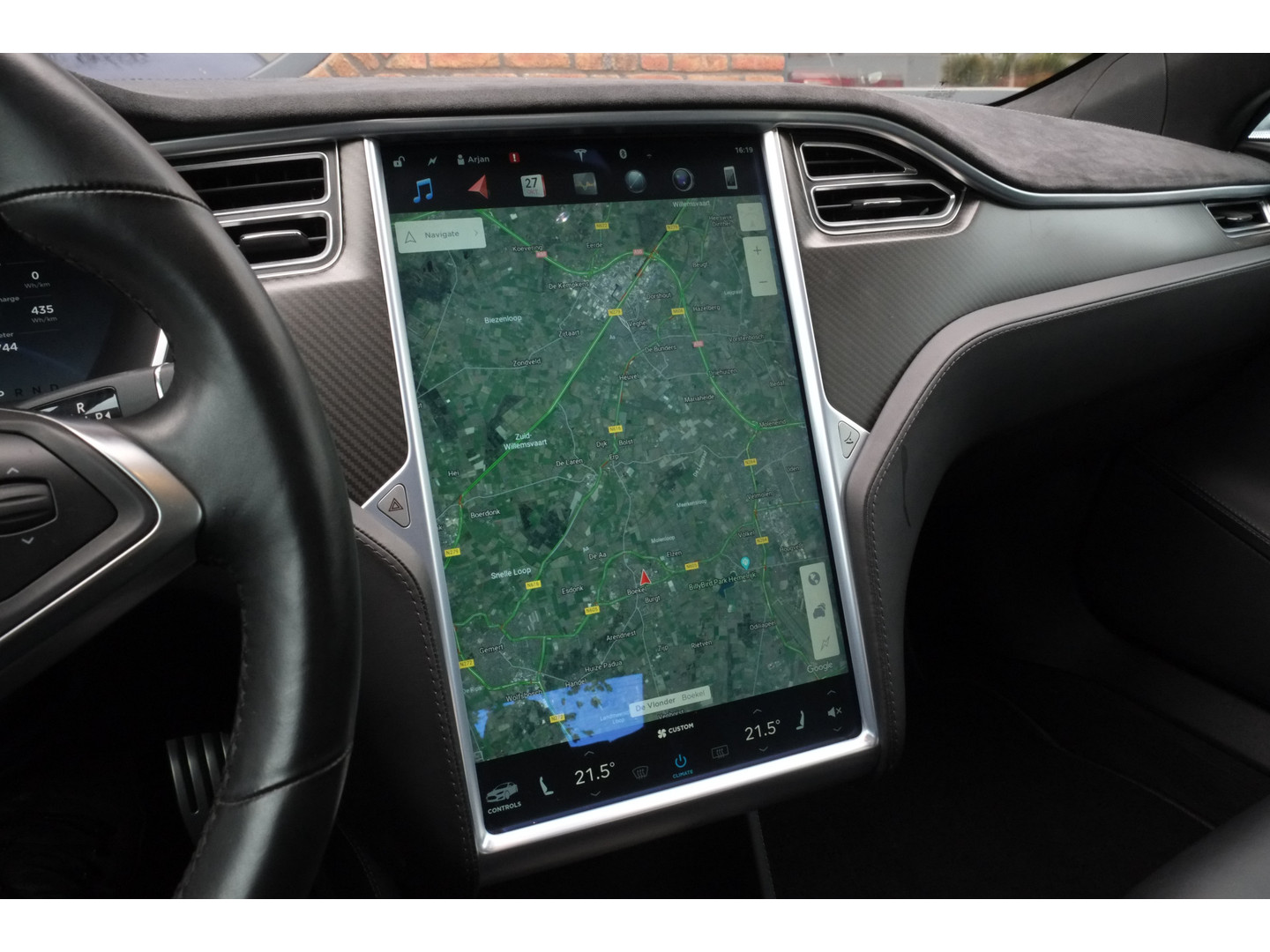 Tesla