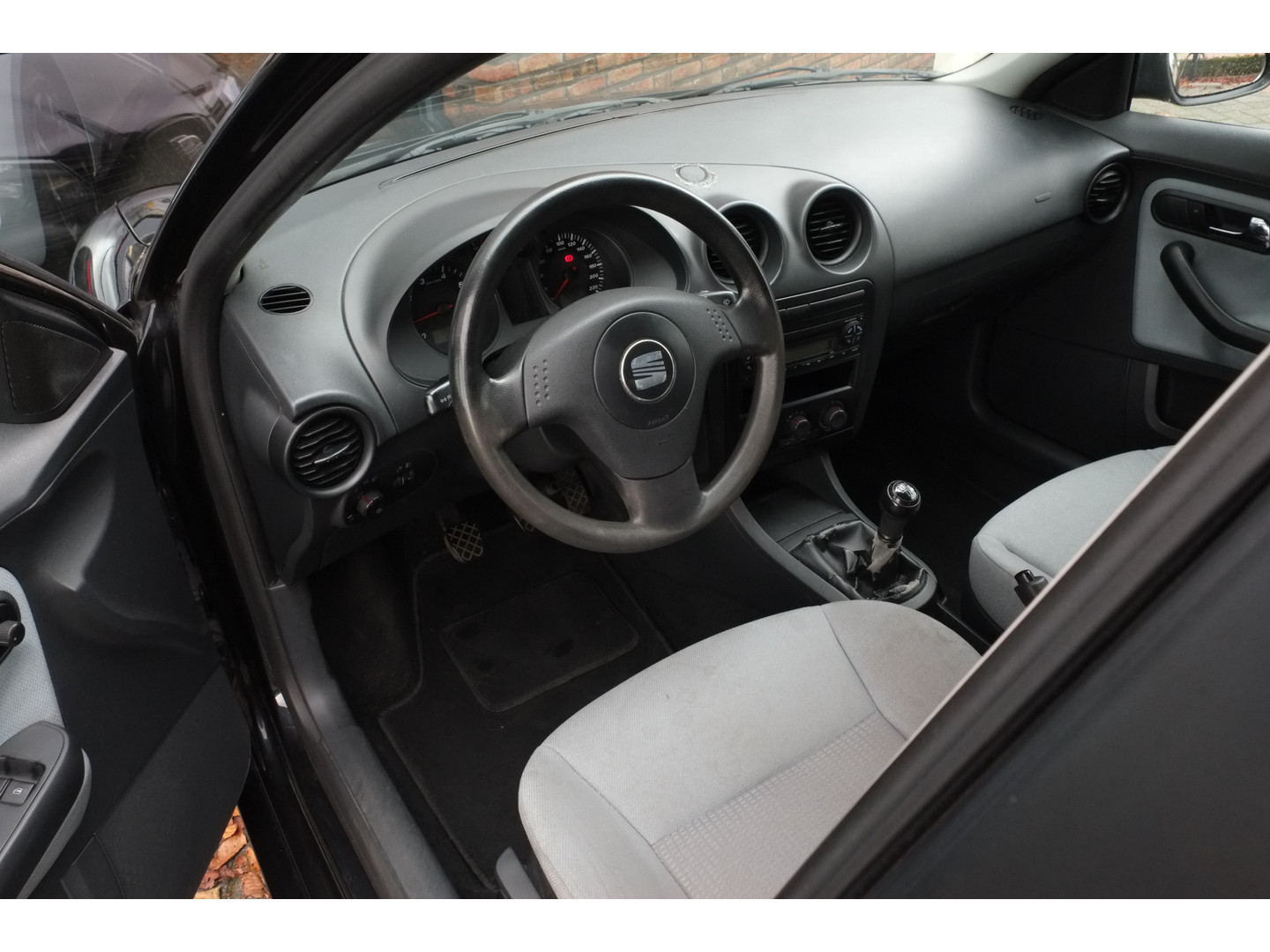 SEAT SEAT