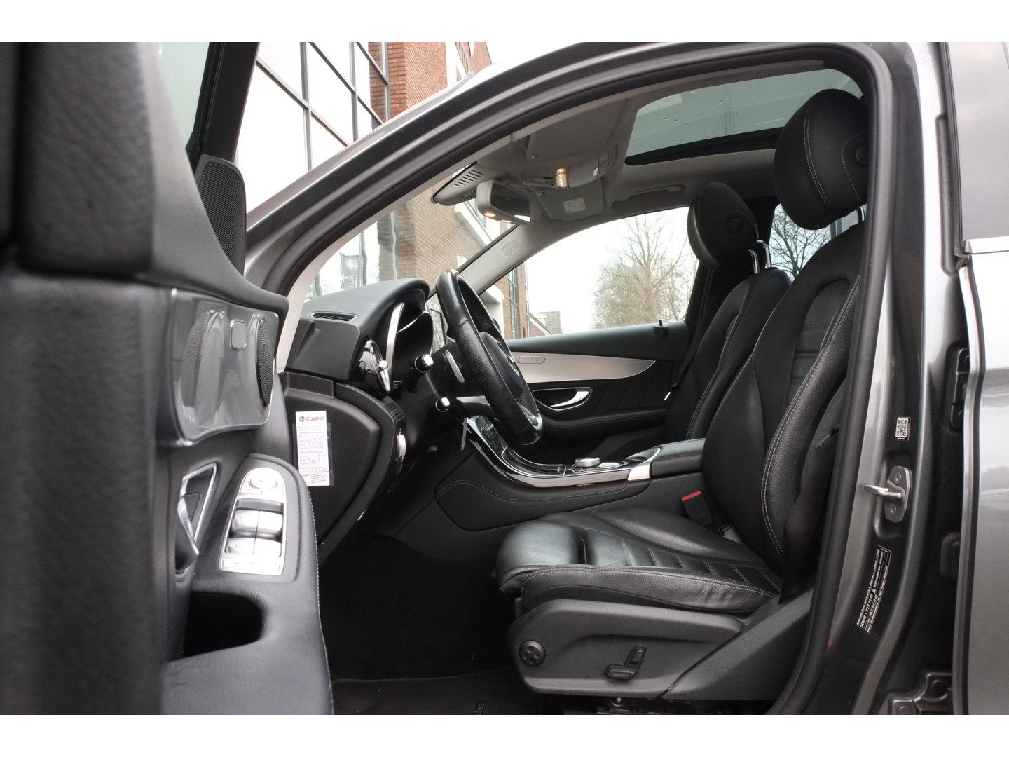 Mercedes-Benz Mercedes-Benz