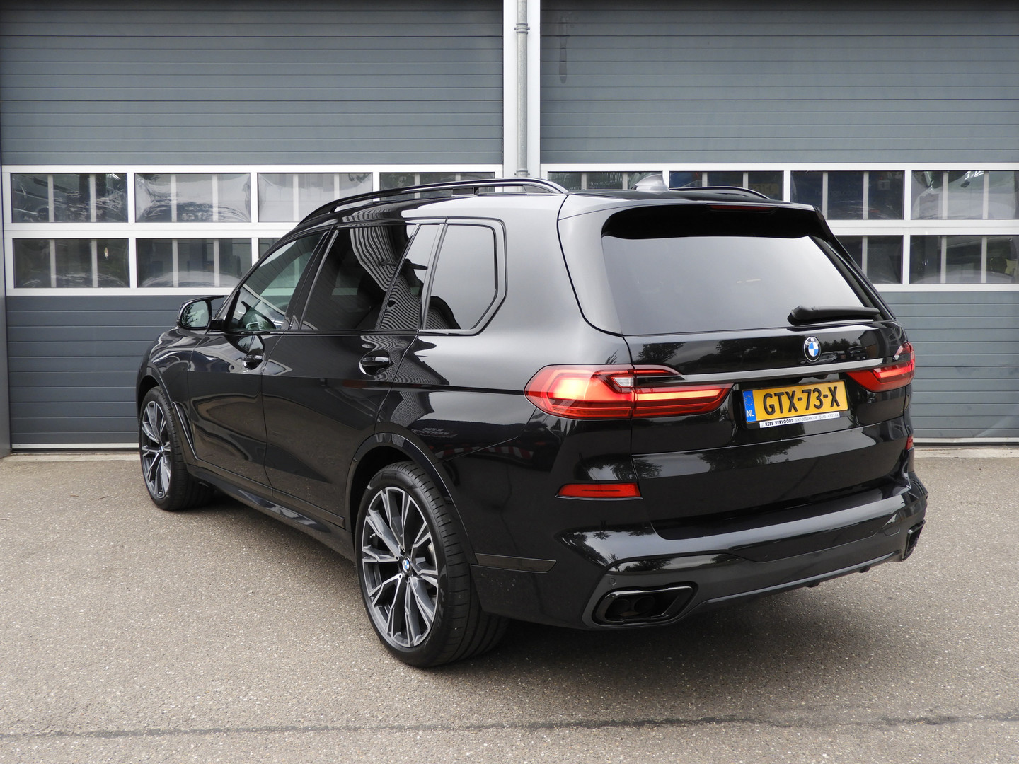 BMW BMW