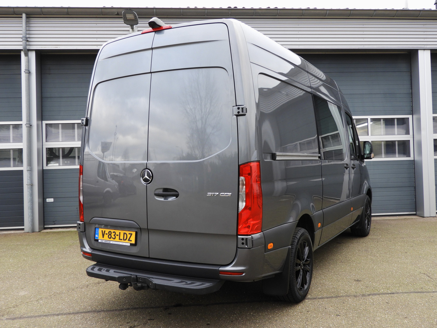 Mercedes-Benz Mercedes-Benz