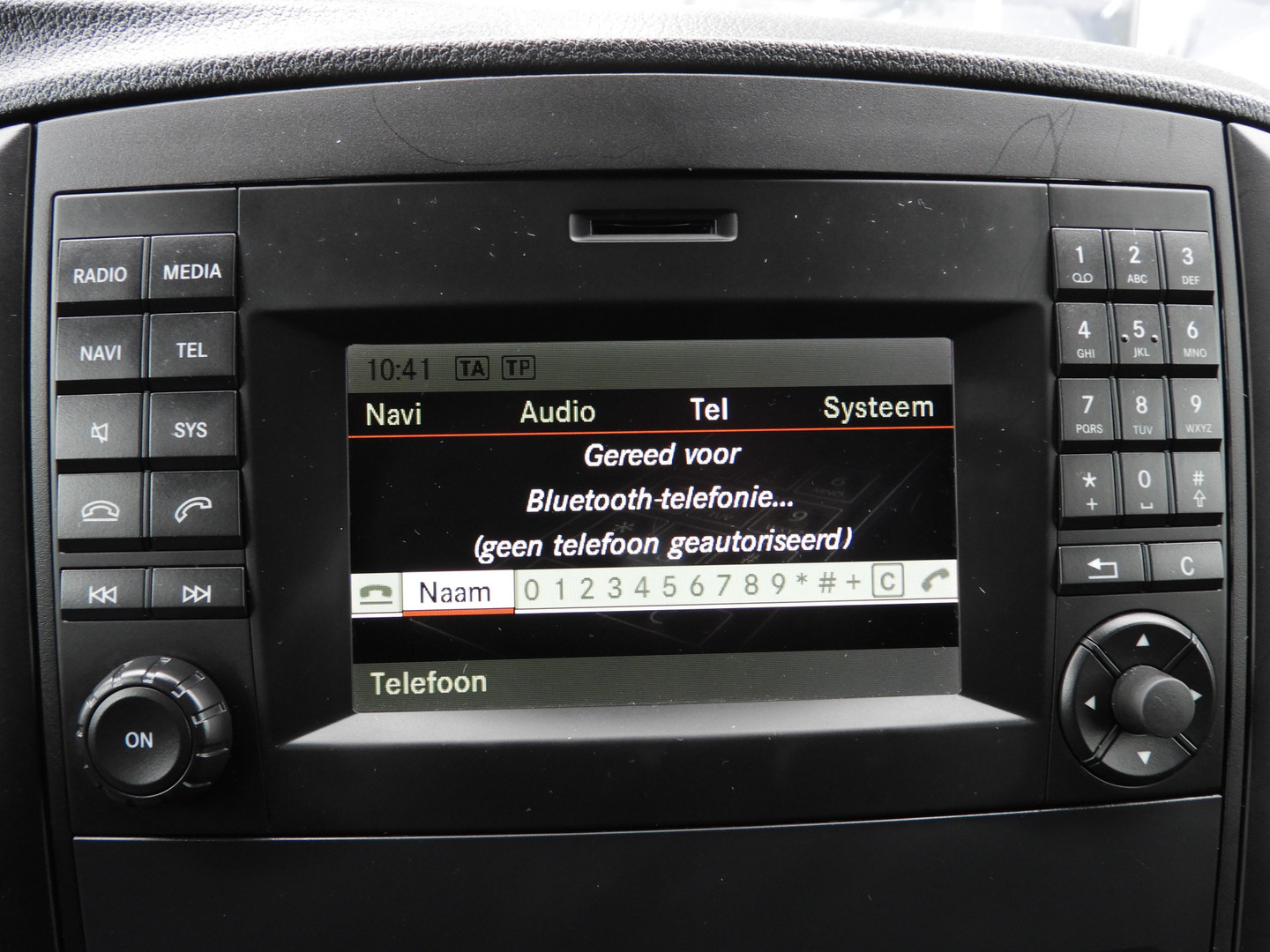 Mercedes-Benz Mercedes-Benz