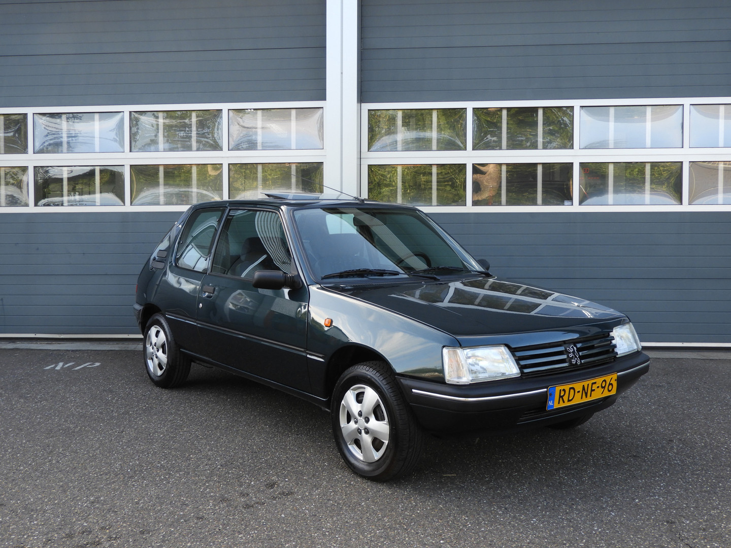 Peugeot