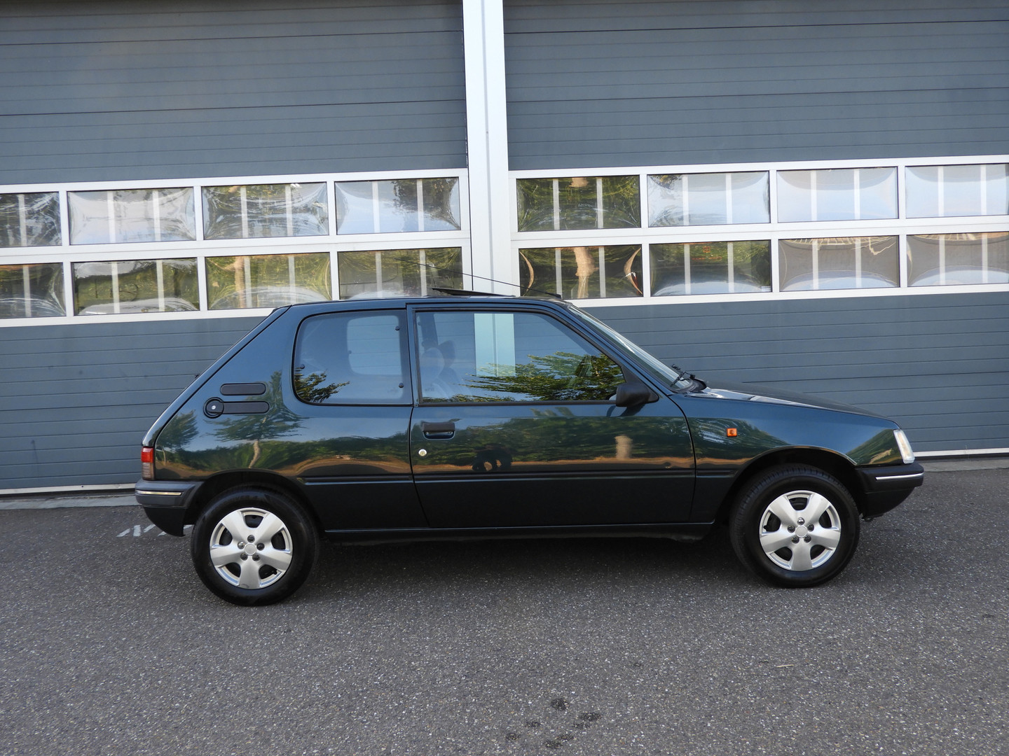 Peugeot