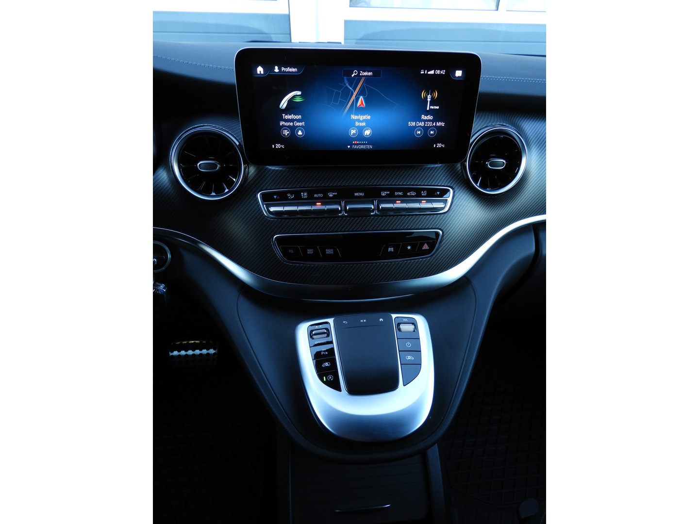 Mercedes-Benz Mercedes-Benz