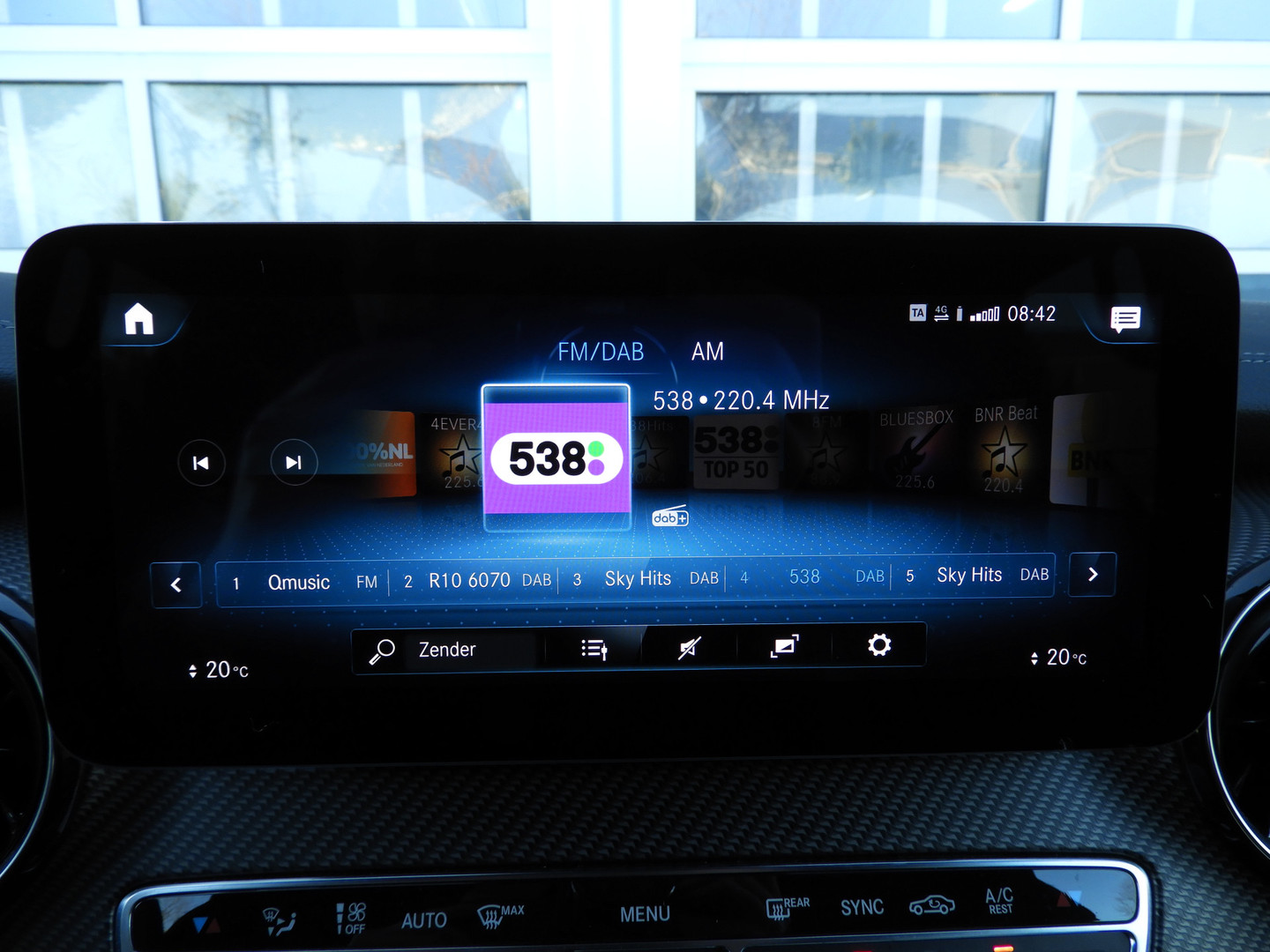 Mercedes-Benz Mercedes-Benz