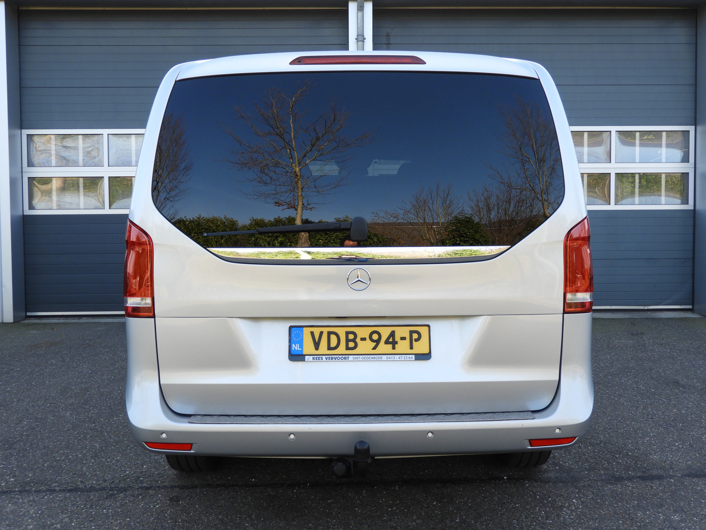 Mercedes-Benz Mercedes-Benz