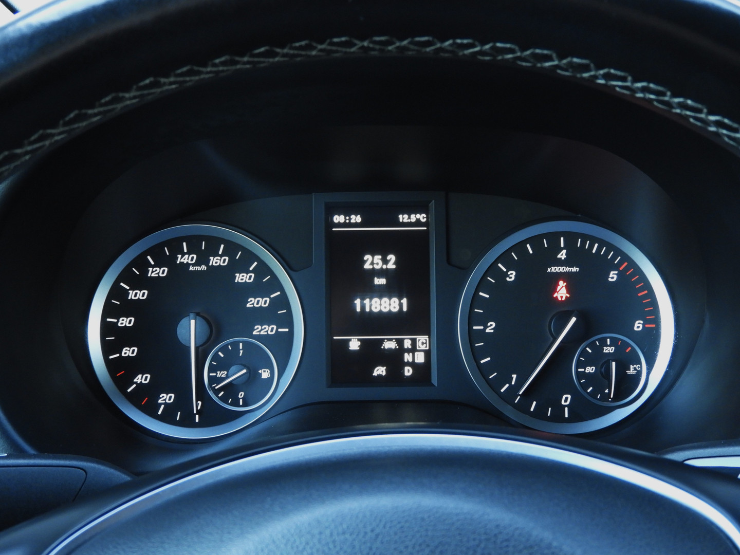 Mercedes-Benz Mercedes-Benz