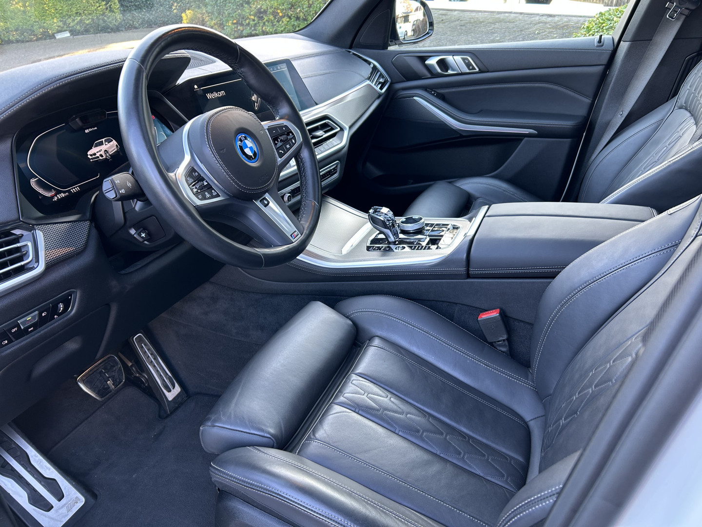 BMW BMW
