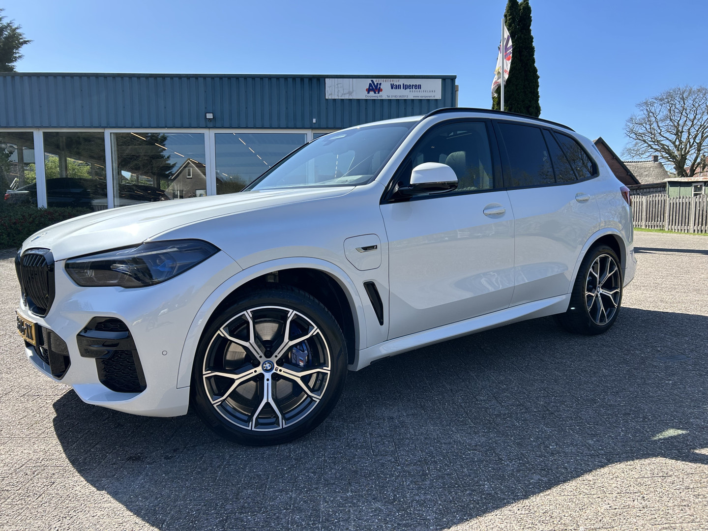 BMW BMW