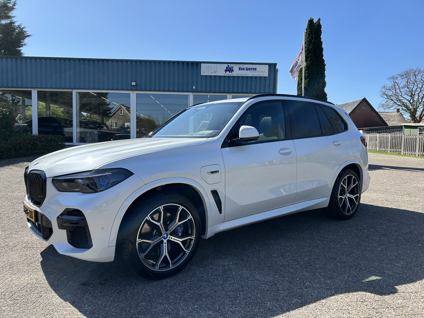 BMW BMW
