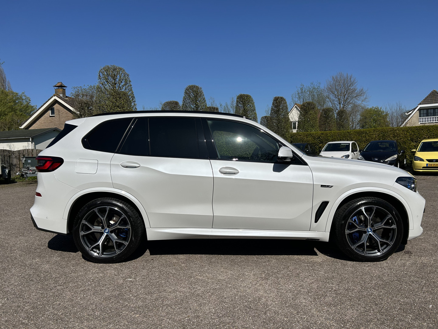 BMW BMW