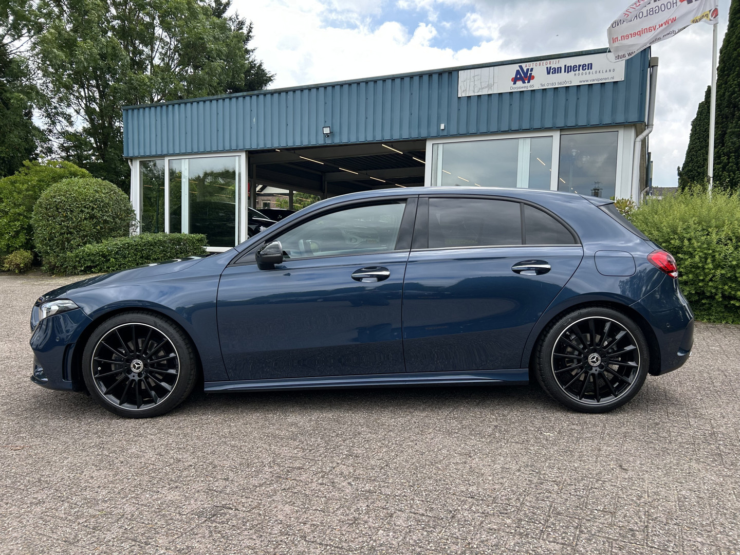 Mercedes-Benz