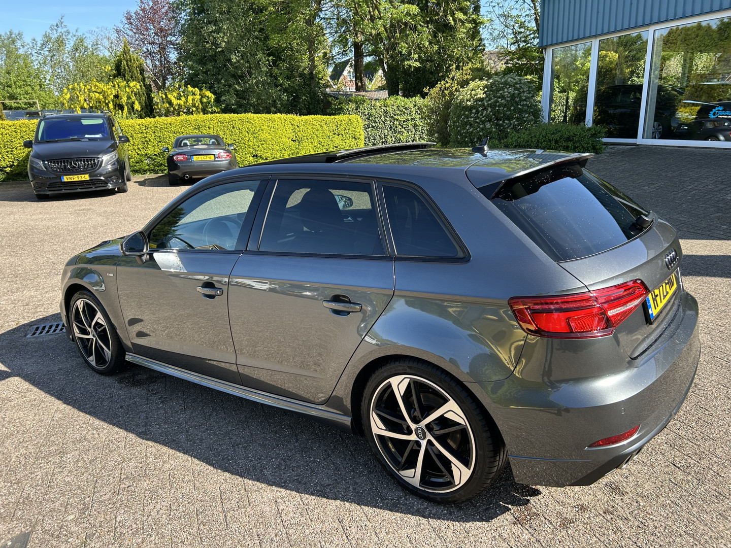 Audi