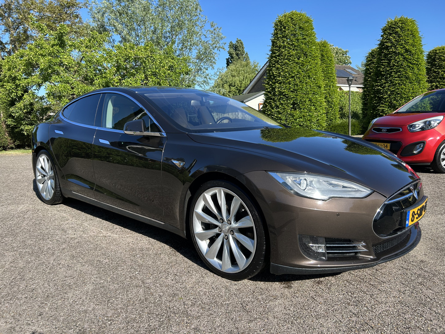 Tesla