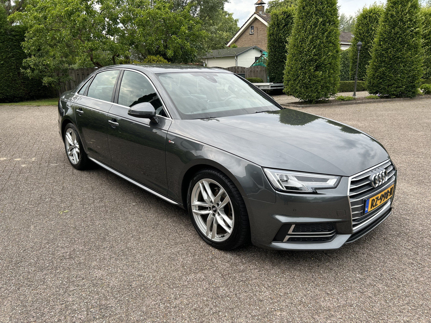 Audi